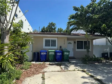 3528 SW 25th Terrace Miami FL 33133
