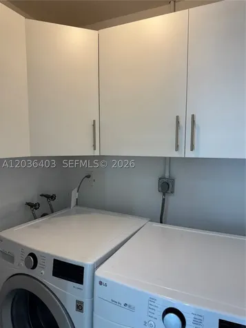 3528 SW 25th Terrace Miami FL 33133