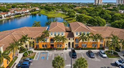 10012 NW 7th Street Miami FL 33172