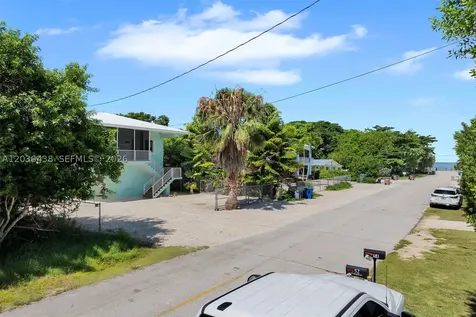 54 Tarpon Avenue Key Largo FL 33037