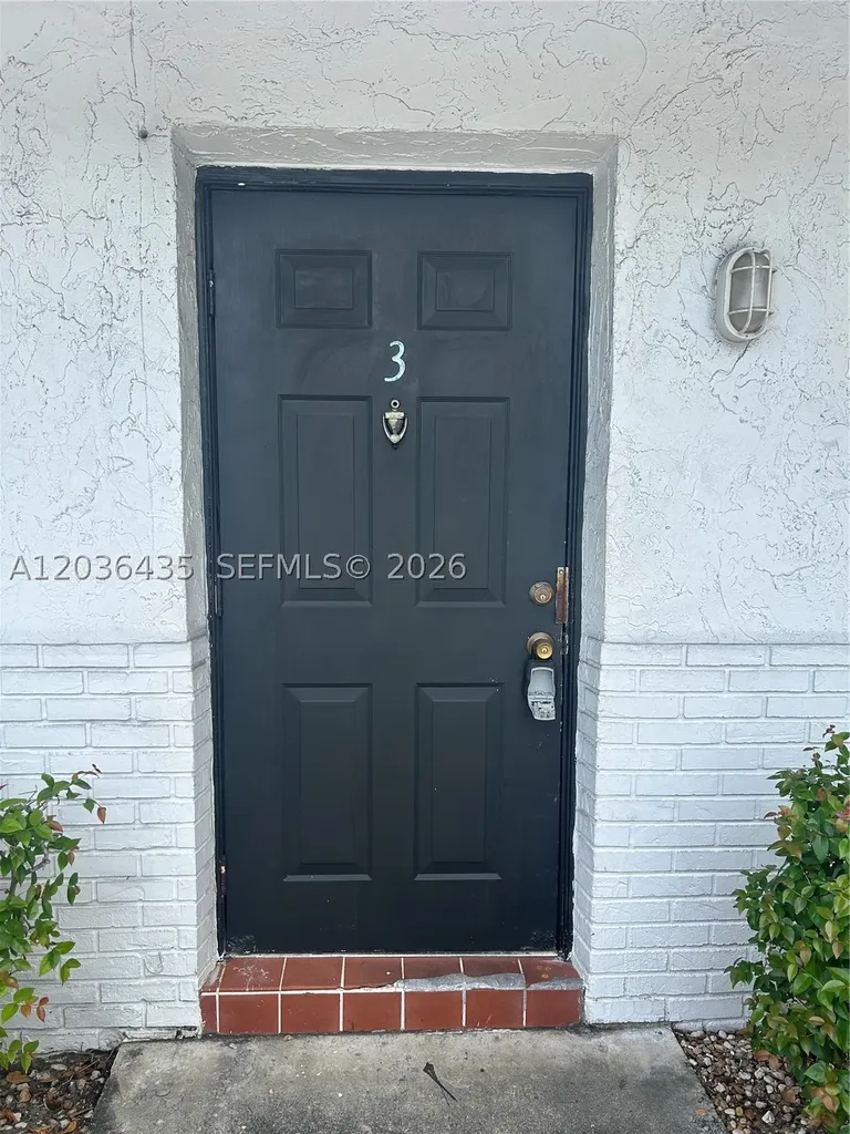 1045 N Andrews Avenue Fort Lauderdale FL 33311