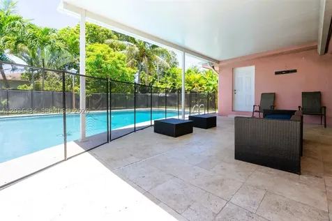 315 NW 124th Street North Miami FL 33168