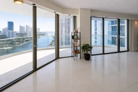19707 Turnberry Way Aventura FL 33180
