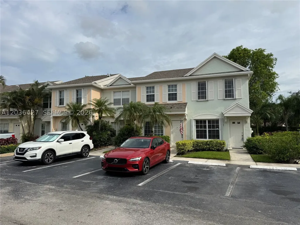 77 Simonton Creek Weston FL 33326