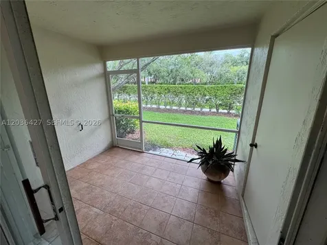 77 Simonton Creek Weston FL 33326