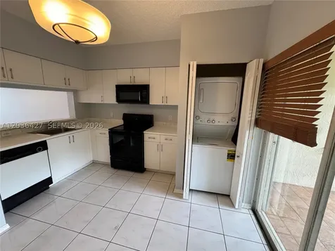77 Simonton Creek Weston FL 33326