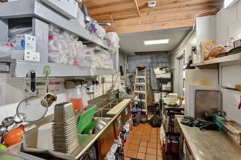 Highly Rated And Turnkey Lebanese Street Food Restaurant In Miami Beach Miami Beach FL 33141