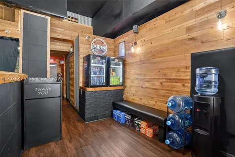 Highly Rated And Turnkey Lebanese Street Food Restaurant In Miami Beach Miami Beach FL 33141