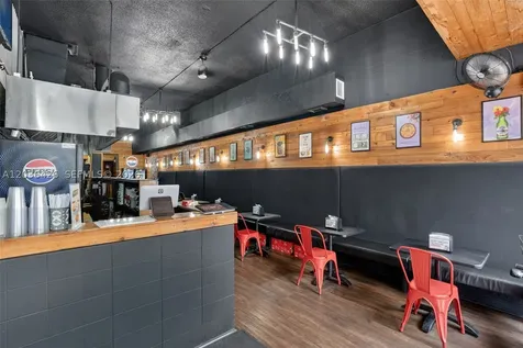 Highly Rated And Turnkey Lebanese Street Food Restaurant In Miami Beach Miami Beach FL 33141