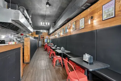 Highly Rated And Turnkey Lebanese Street Food Restaurant In Miami Beach Miami Beach FL 33141