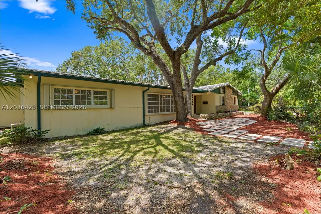 15200 SW 88th Avenue Palmetto Bay FL 33157