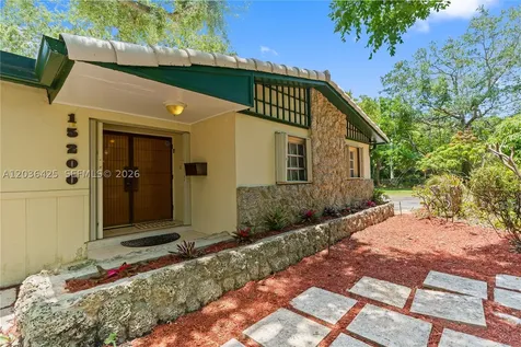 15200 SW 88th Avenue Palmetto Bay FL 33157