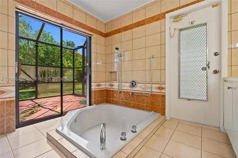 15200 SW 88th Avenue Palmetto Bay FL 33157