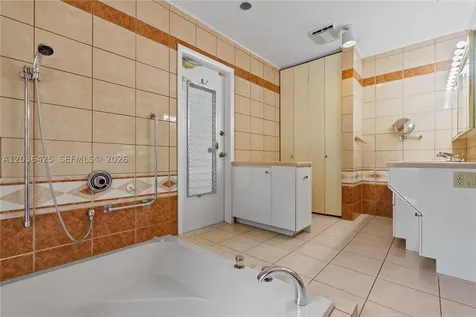 15200 SW 88th Avenue Palmetto Bay FL 33157