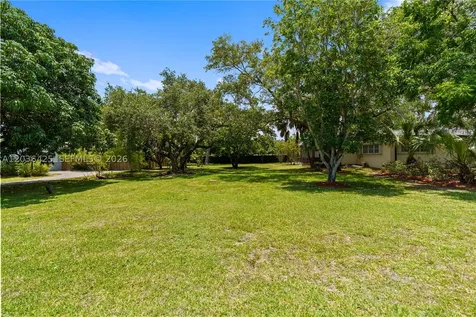 15200 SW 88th Avenue Palmetto Bay FL 33157