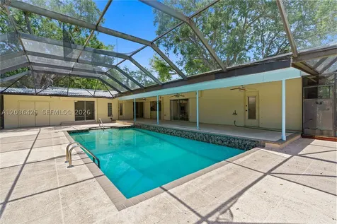 15200 SW 88th Avenue Palmetto Bay FL 33157