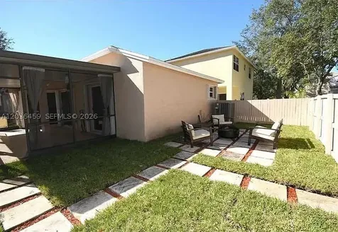 11838 NW 13th Street Pembroke Pines FL 33026