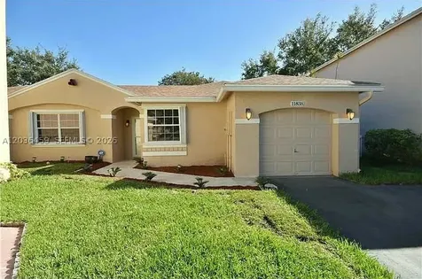 11838 NW 13th Street Pembroke Pines FL 33026