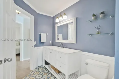 2863 E Abiaca Circle Davie FL 33328