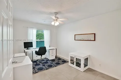 2863 E Abiaca Circle Davie FL 33328