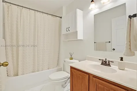 2863 E Abiaca Circle Davie FL 33328