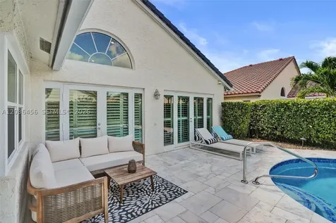 2863 E Abiaca Circle Davie FL 33328