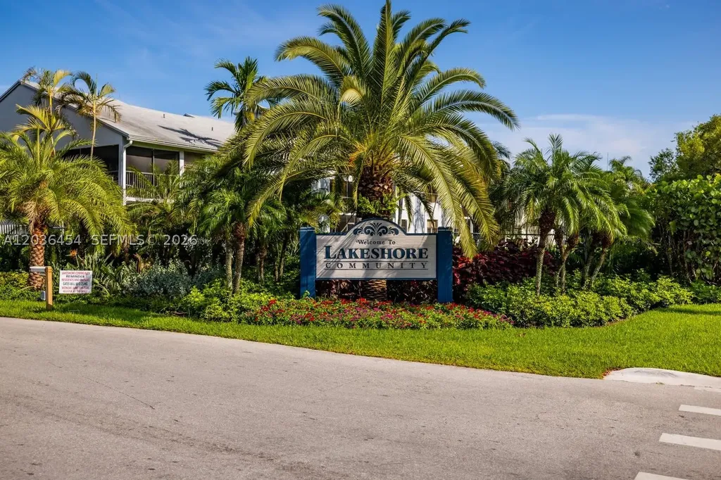 1055 N Franklin Avenue Homestead FL 33034