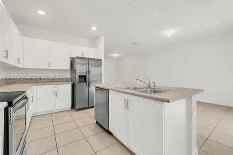 2683 SE 12th Street Homestead FL 33035