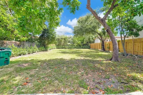 81 NW 45th Street Miami FL 33127