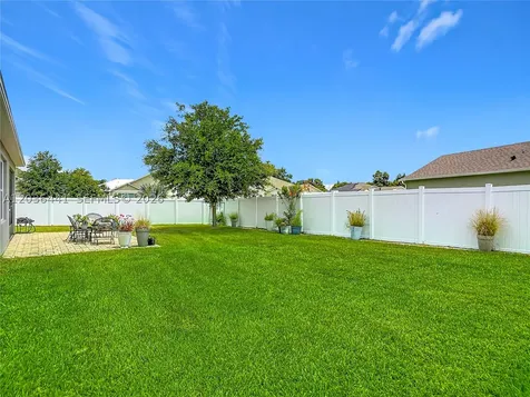 117 Rip Cord Lane DeLand FL 32724