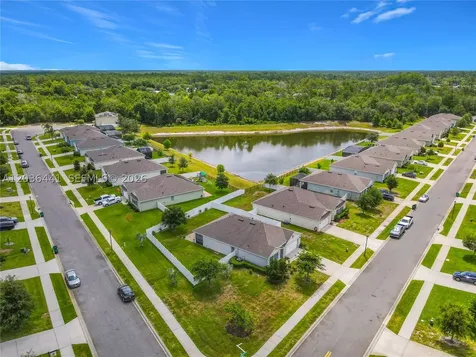 117 Rip Cord Lane DeLand FL 32724