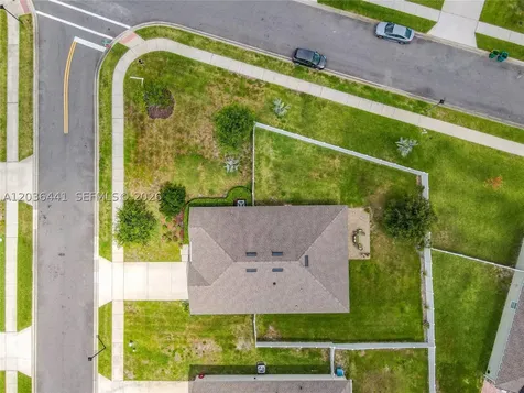 117 Rip Cord Lane DeLand FL 32724