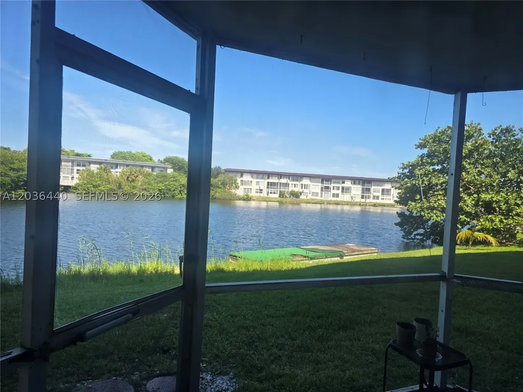 1304 NE 191st Street Miami FL 33179