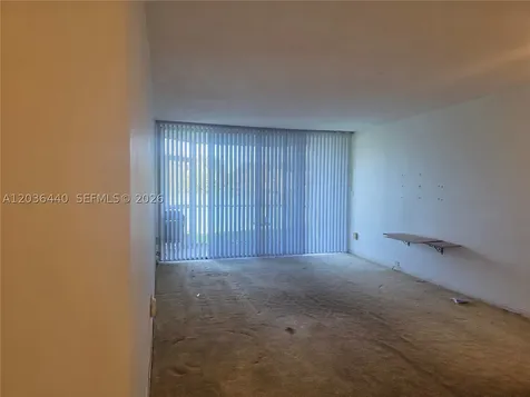 1304 NE 191st Street Miami FL 33179