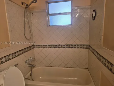 1304 NE 191st Street Miami FL 33179