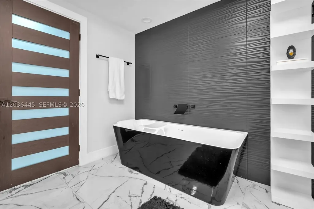 333 Las Olas Way Fort Lauderdale FL 33301
