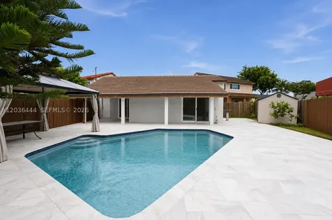13263 SW 9th Terrace Miami FL 33184