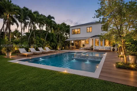 16711 SW 14th Street Pembroke Pines FL 33027
