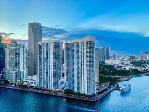 335 S Biscayne Boulevard Miami FL 33131