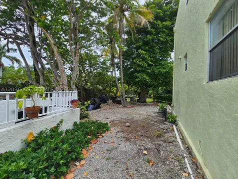 520 NE 38th Street Miami FL 33137