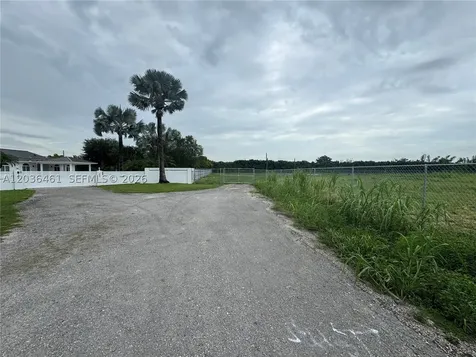 22600 SW 207th Avenue Miami FL 33170