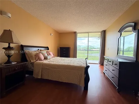 3241 Holiday Springs Boulevard Margate FL 33063