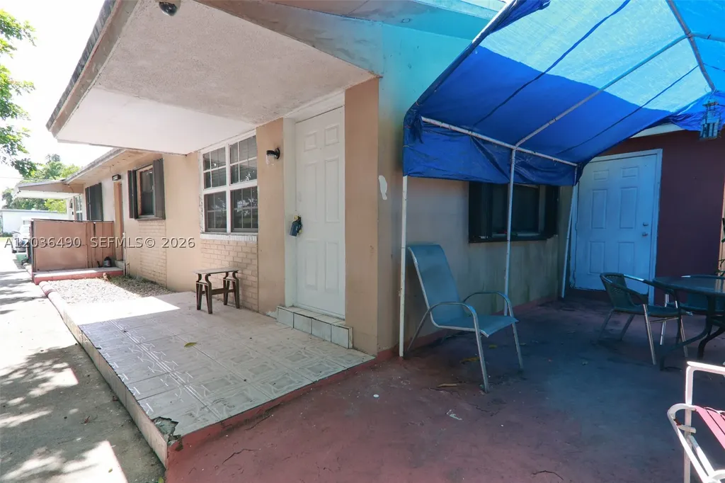 1321 N 58th Avenue Hollywood FL 33021