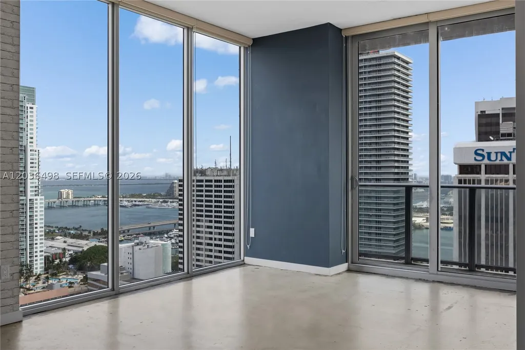 151 SE 1st Street Miami FL 33131