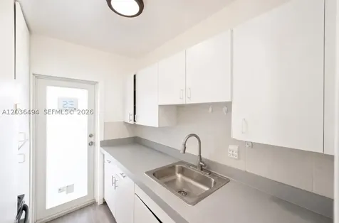 7271 Gary Avenue Miami Beach FL 33141