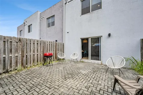170 NW 158th Street Miami FL 33169
