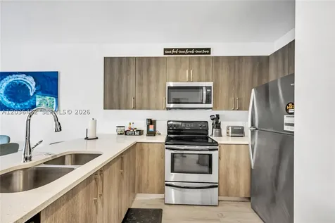 170 NW 158th Street Miami FL 33169