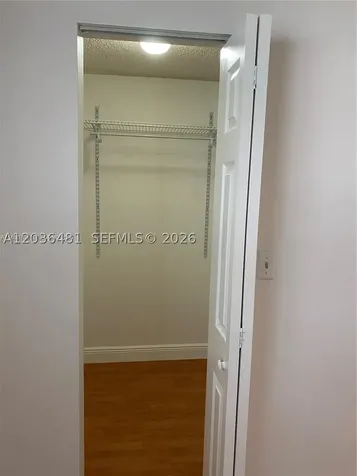 300 W Palm Circle W Pembroke Pines FL 33025