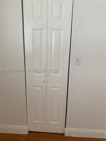 300 W Palm Circle W Pembroke Pines FL 33025