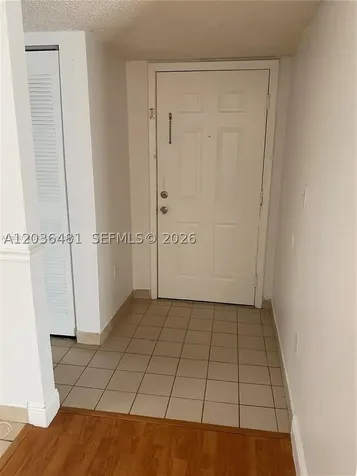 300 W Palm Circle W Pembroke Pines FL 33025